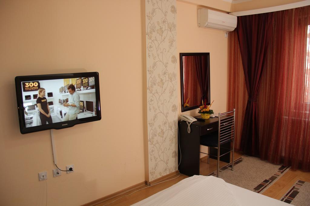 Garni Hotel Rile Men Ni Habitación foto